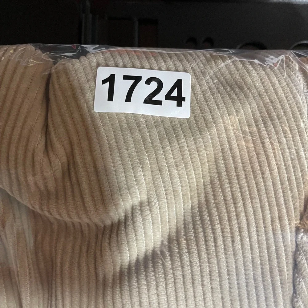 L.L. Bean Classic Fit Corduroy Pants Tan Pleated Straight Leg 36x32